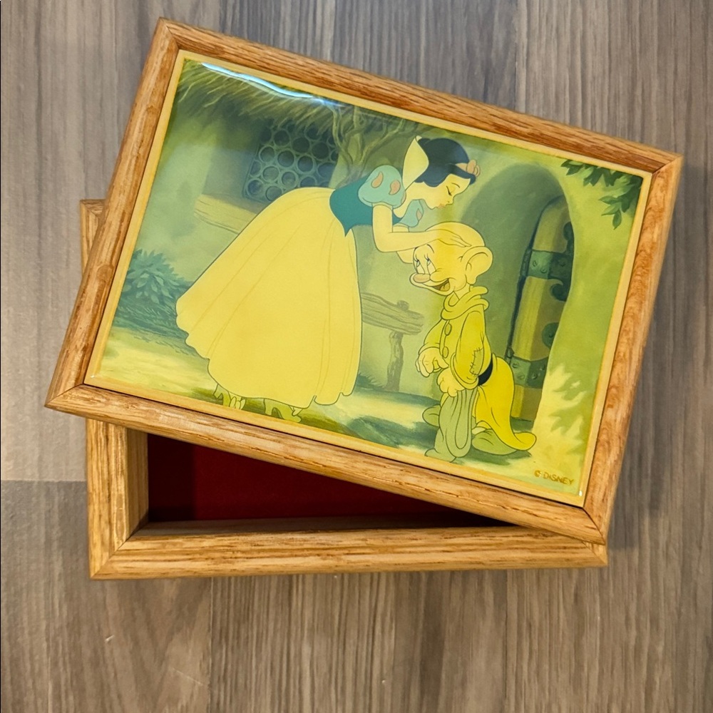 Snow White Dopey Disney Vintage Rare Tile Wood Open Jewelry Trinket Keepsake Box